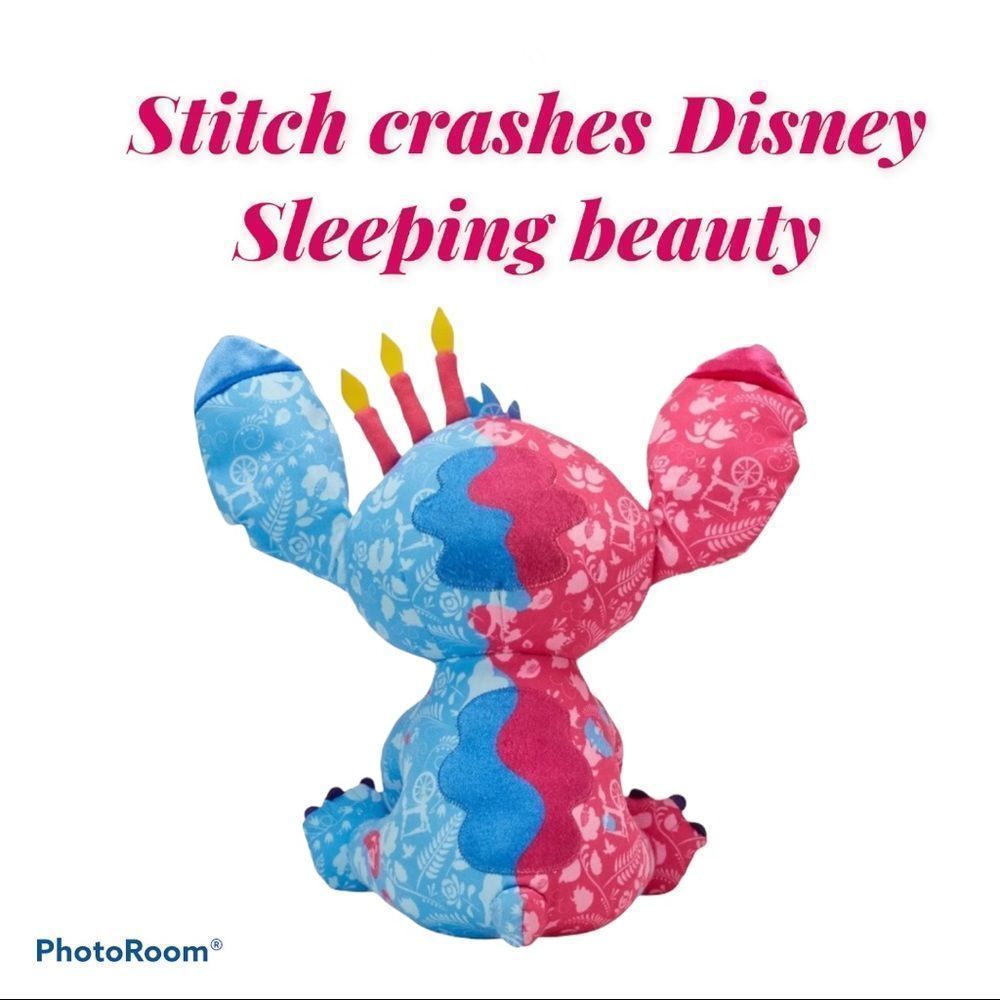 Stitch crashes Disney - Picture 2 of 5